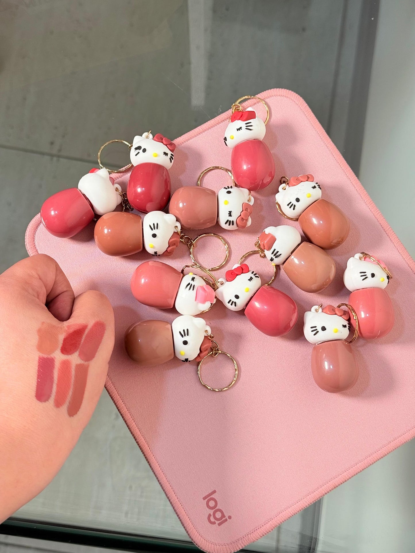 Hello kitty 6in1 Matte Lipgloss