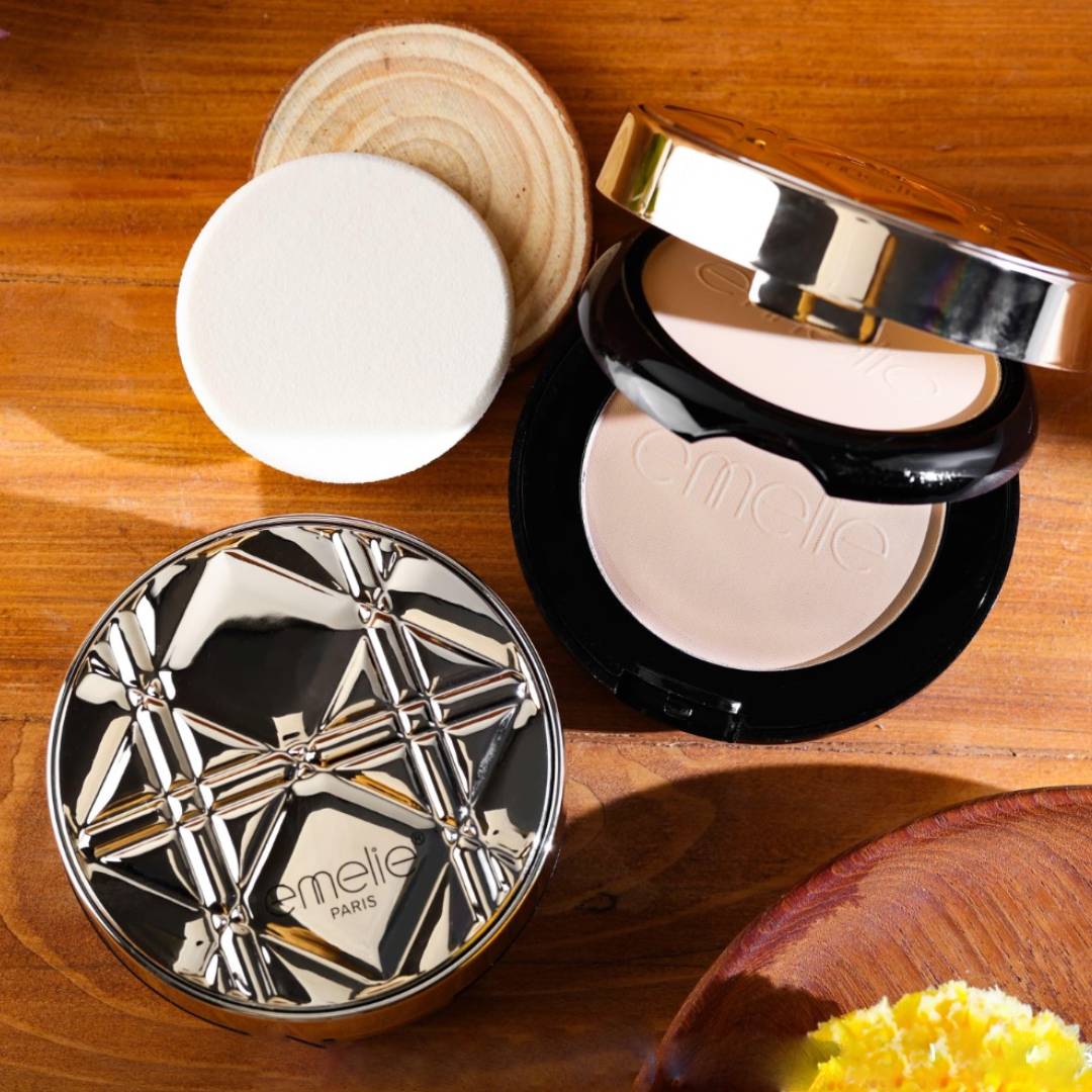 Emelie Super Blendable Super Stay Matte Waterproof Finish 2in1 Compact Powder