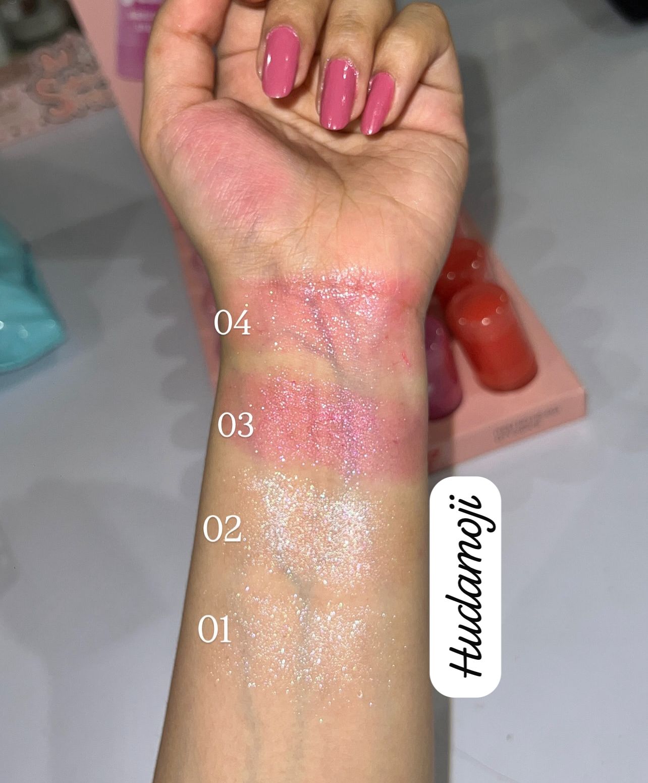 Hudamoji 4pcs Jelly Glitter Highlighter Stick