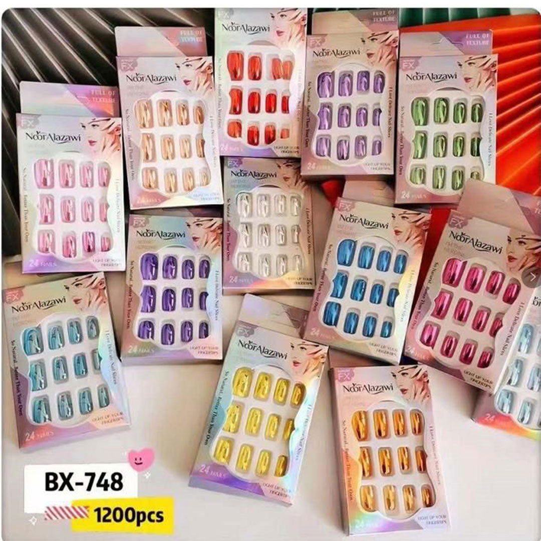 Noor Alawazi Metallic Nails Pack of 12