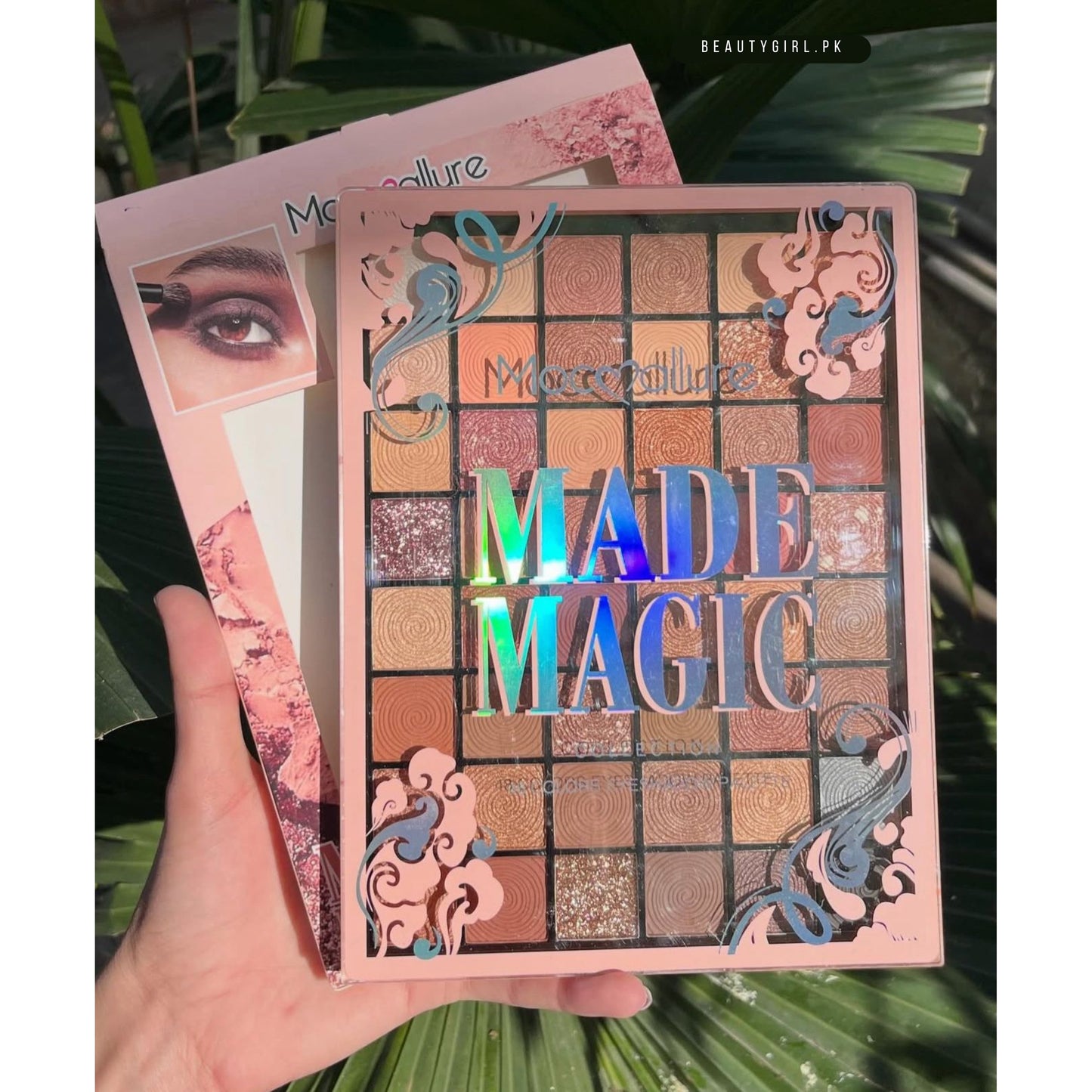 Mocallure Made Magic 48 Colors Eyeshadow Palette
