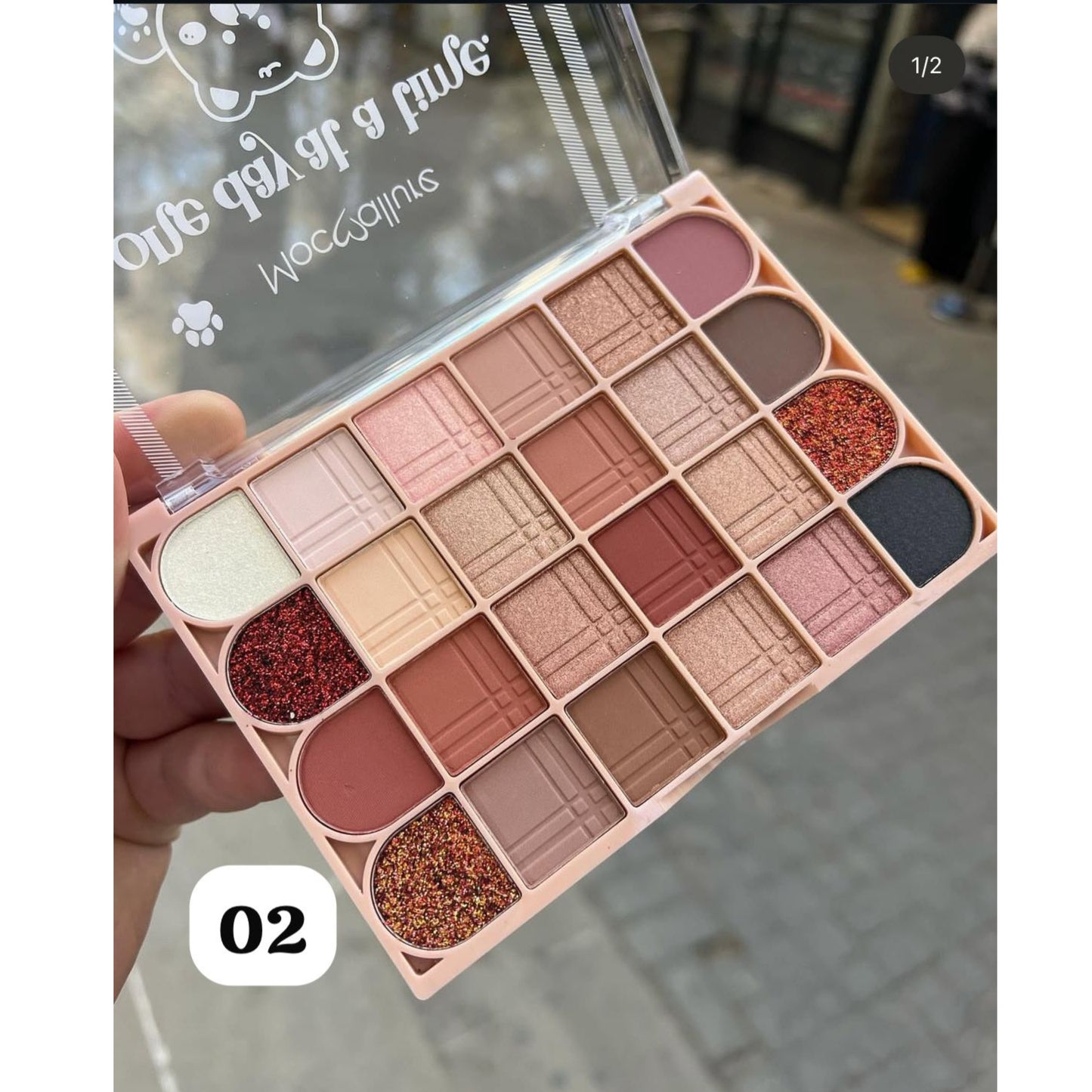Mocallure 24 color eyeshadow palette