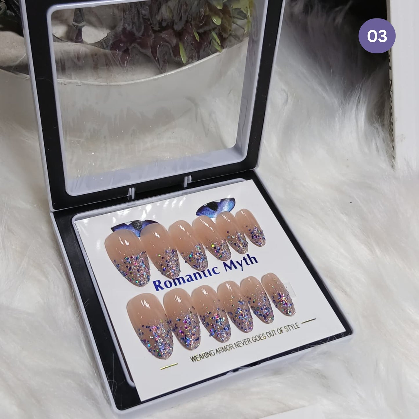 Romantic Myth Diamond Dust Glitter Press-On Nails Cat's Eye Nail