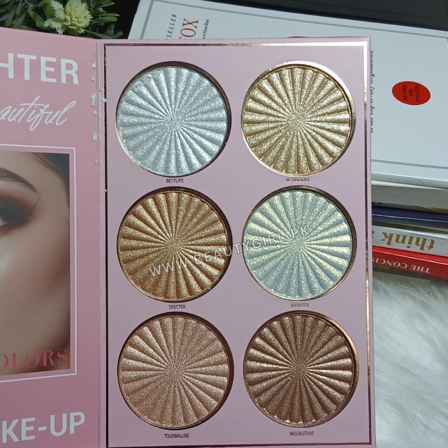 Mocallure New 5in1 Tiger Book Palette