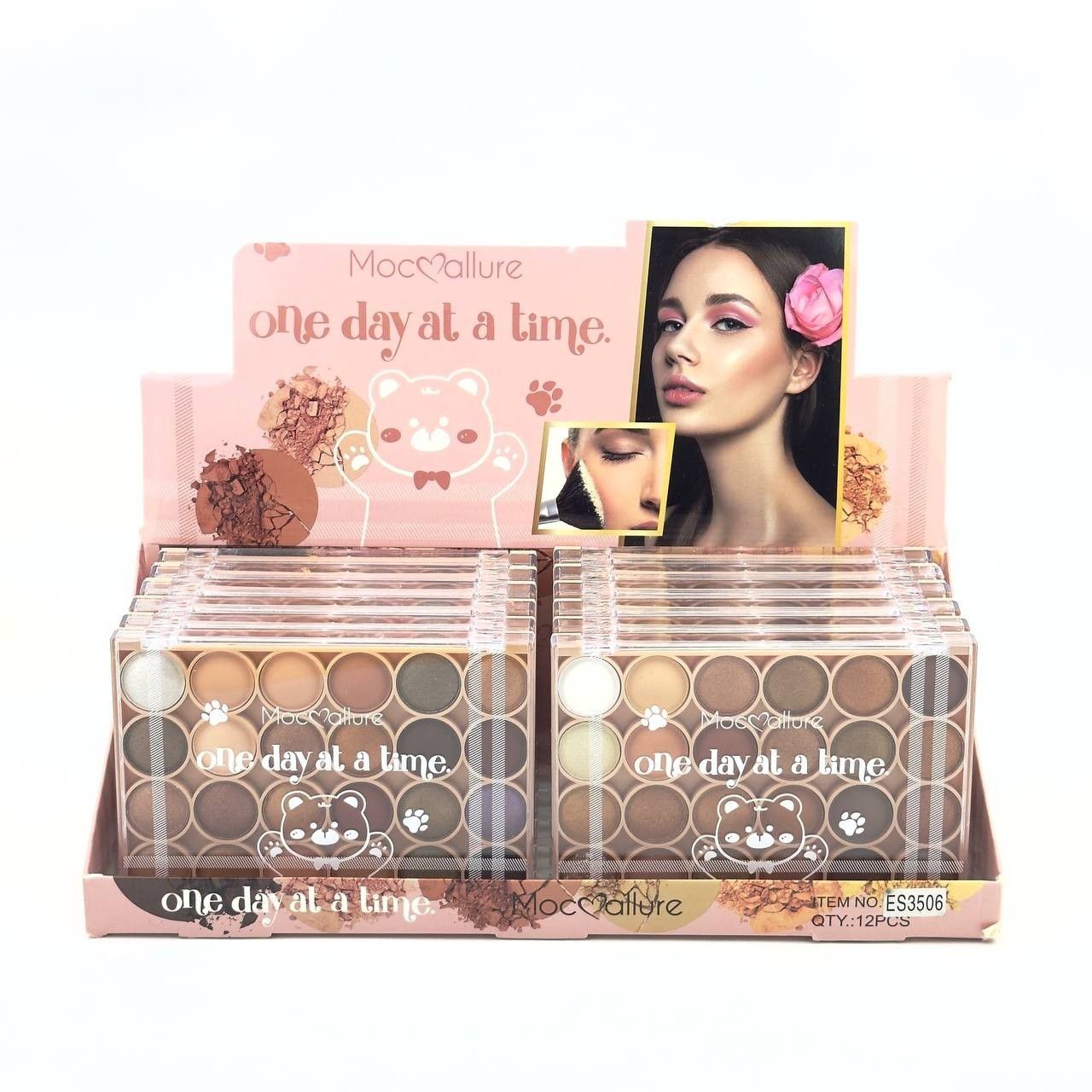 Mocallure 24 color eyeshadow Palette