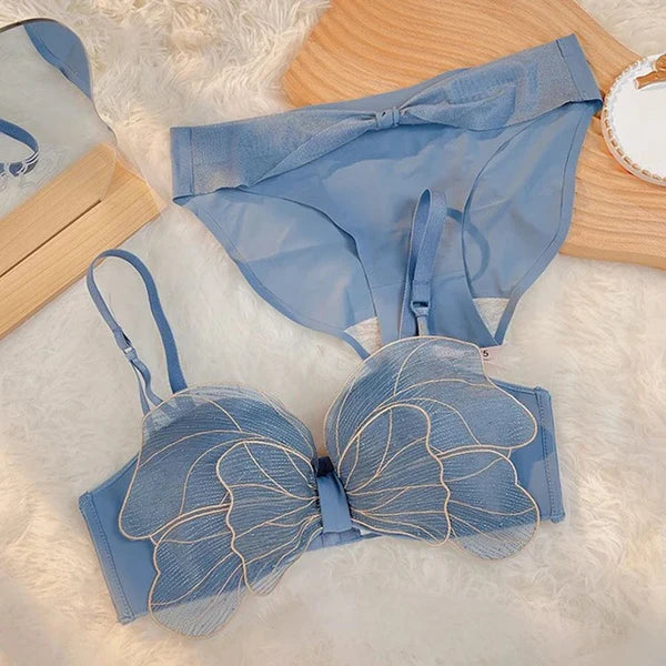 Beautygirl High Quality Cute Butterfly Embroidered Adjustable Straps Full Back Support Bra & Panty Set 8806 (Color Blue)