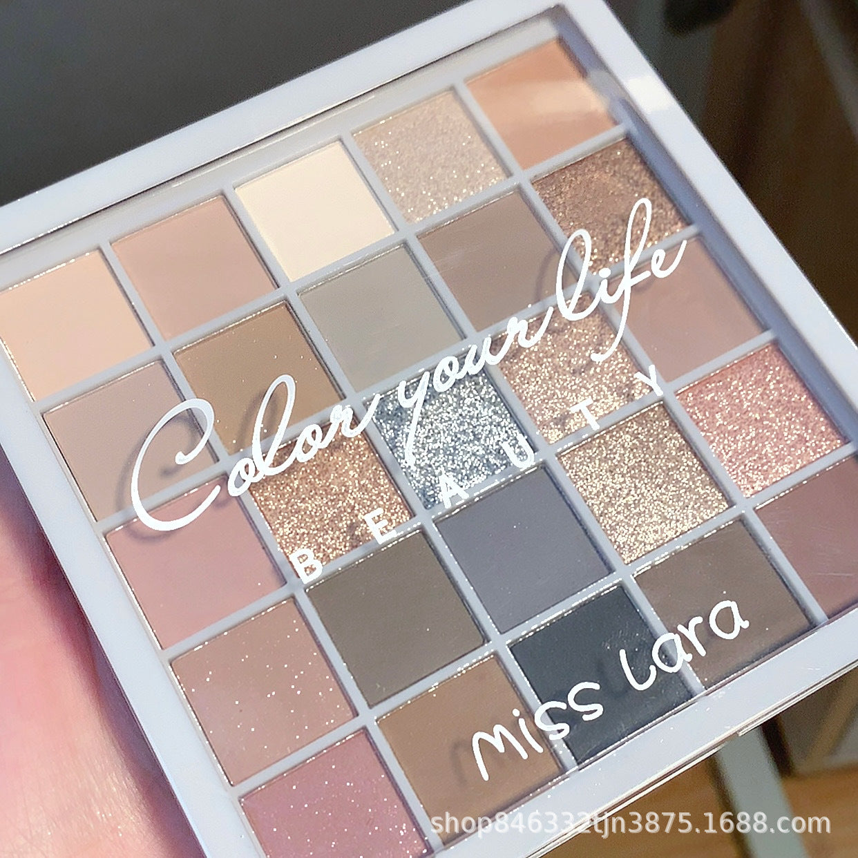 Miss Lara Color Your Life 25 Colors Eyeshadow Palette