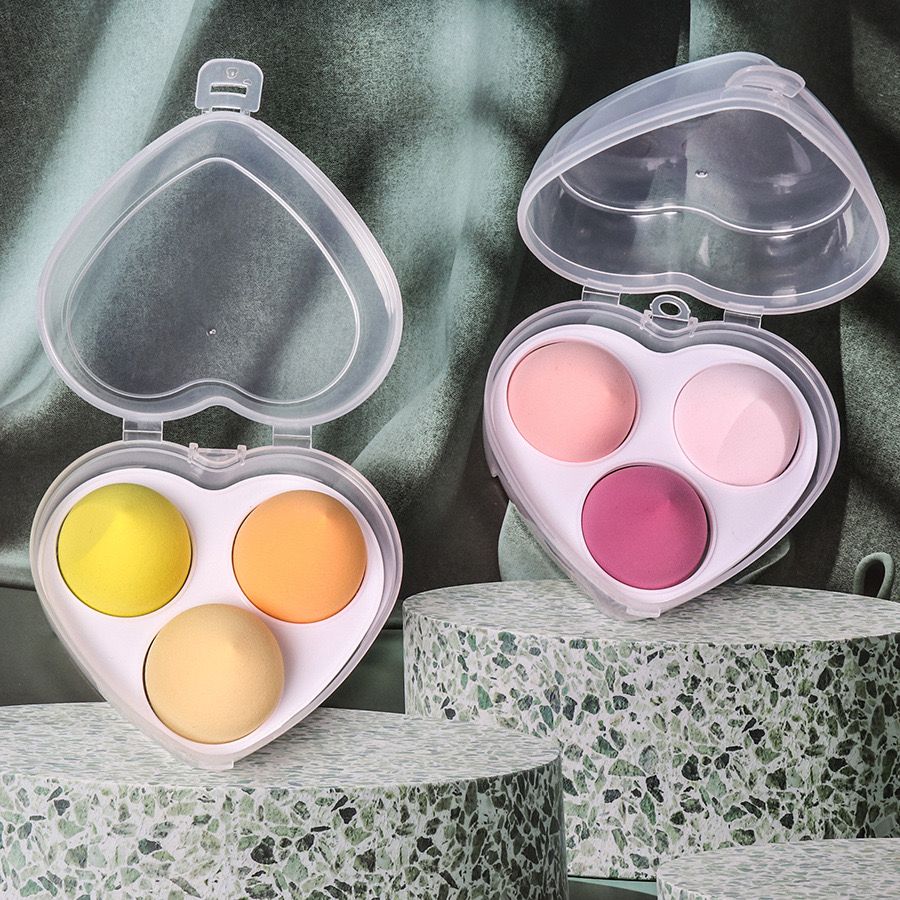 3Pcs Puff Blending Sponge With Heart Shape Box