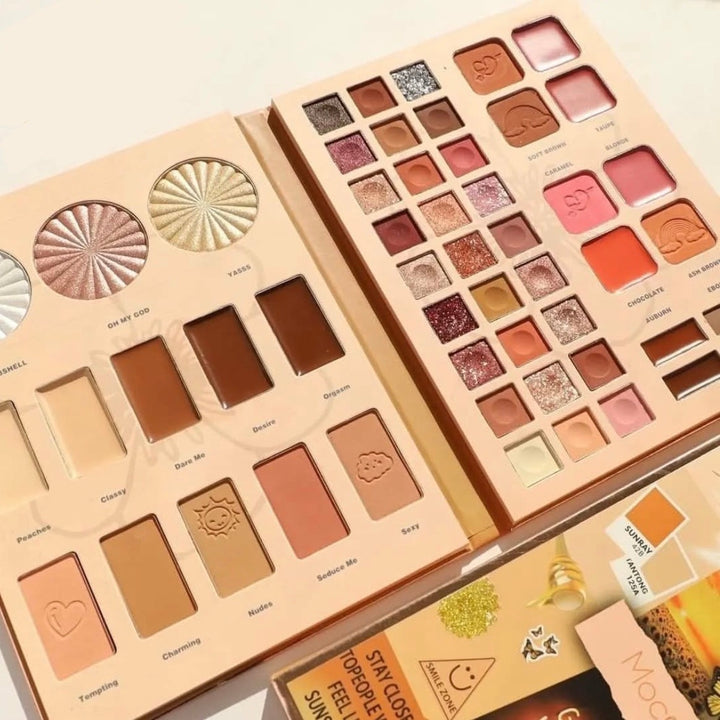 Mocallure 4in1 Kit Girls Just Wanna Have Fun Make Up Palette