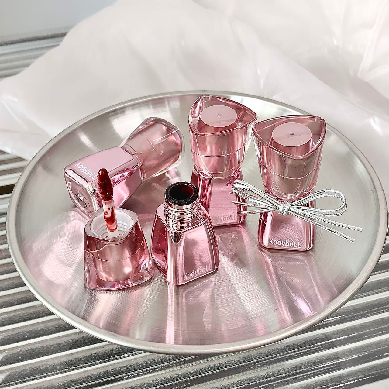Kodyboll Moisturizing Pink Lip Gloss