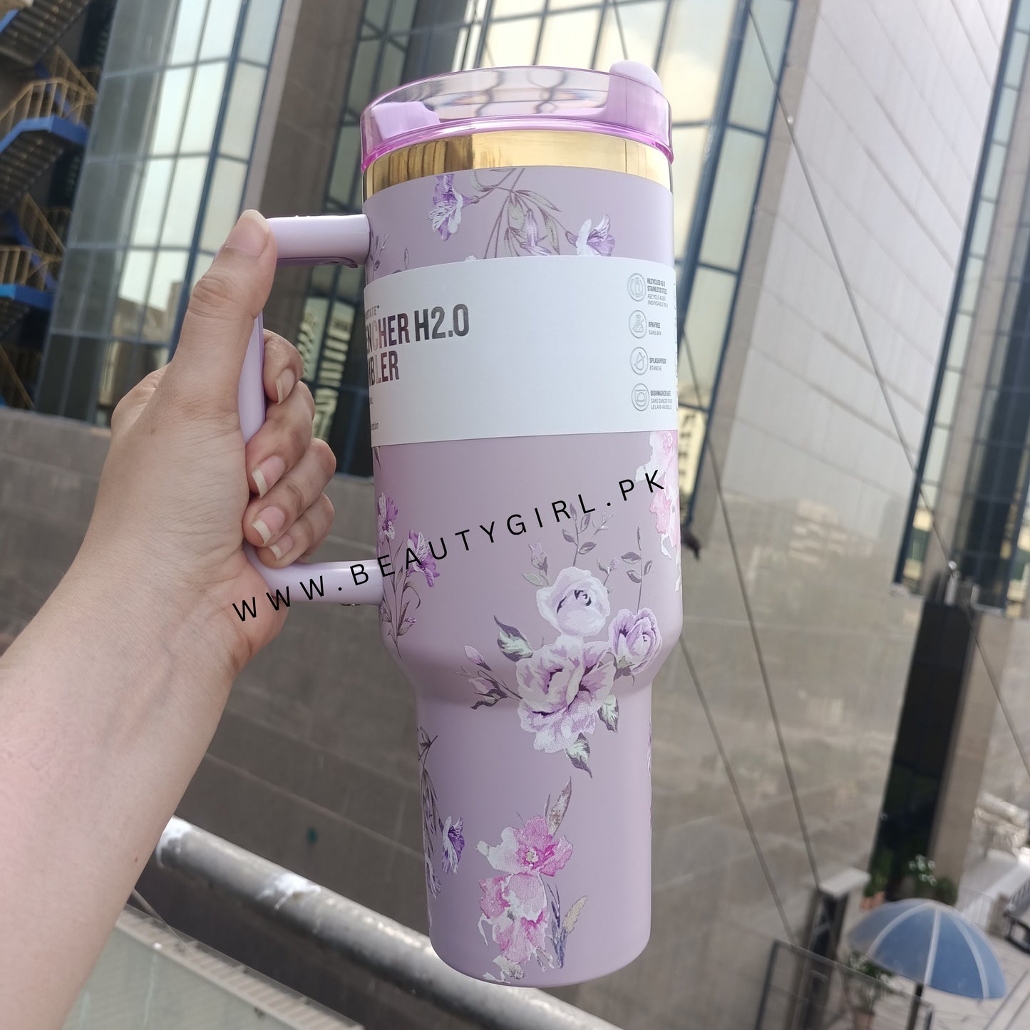 Stanley Flower Edition The Flowstate Quencher 40oz Tumbler