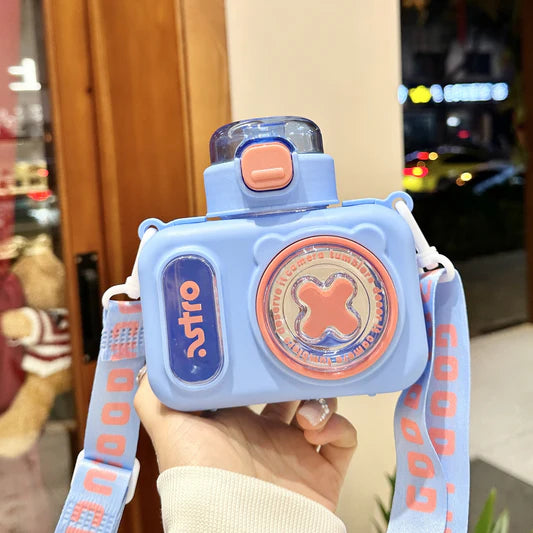 Cute Portable Camera Water Bottle 600ml