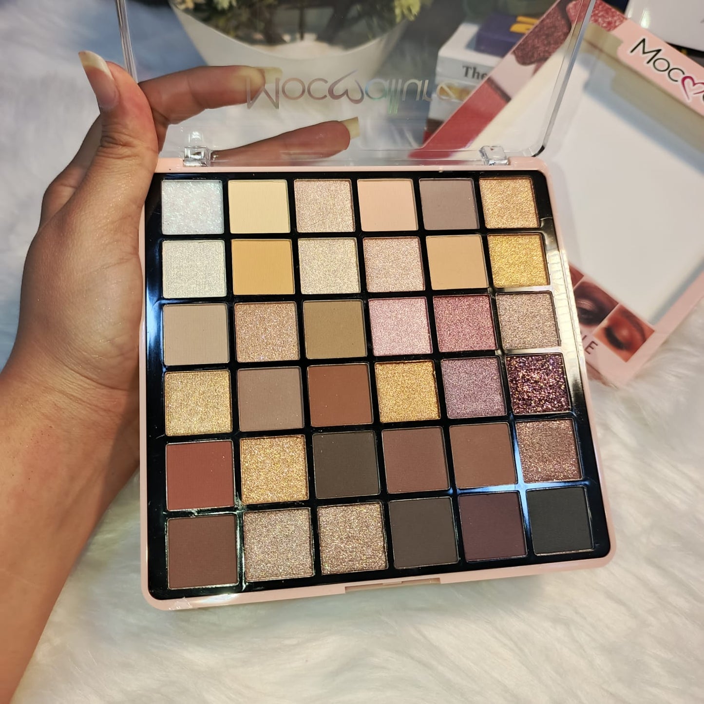 Mocallure 36 Color You Are Beautiful Eyeshadow Palette 30 Shimmer & Nude Shades