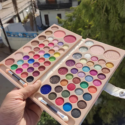 True Match Fit Me Beauty Book All-in-One Folding Highlighter Blush & Eyeshadow Palette