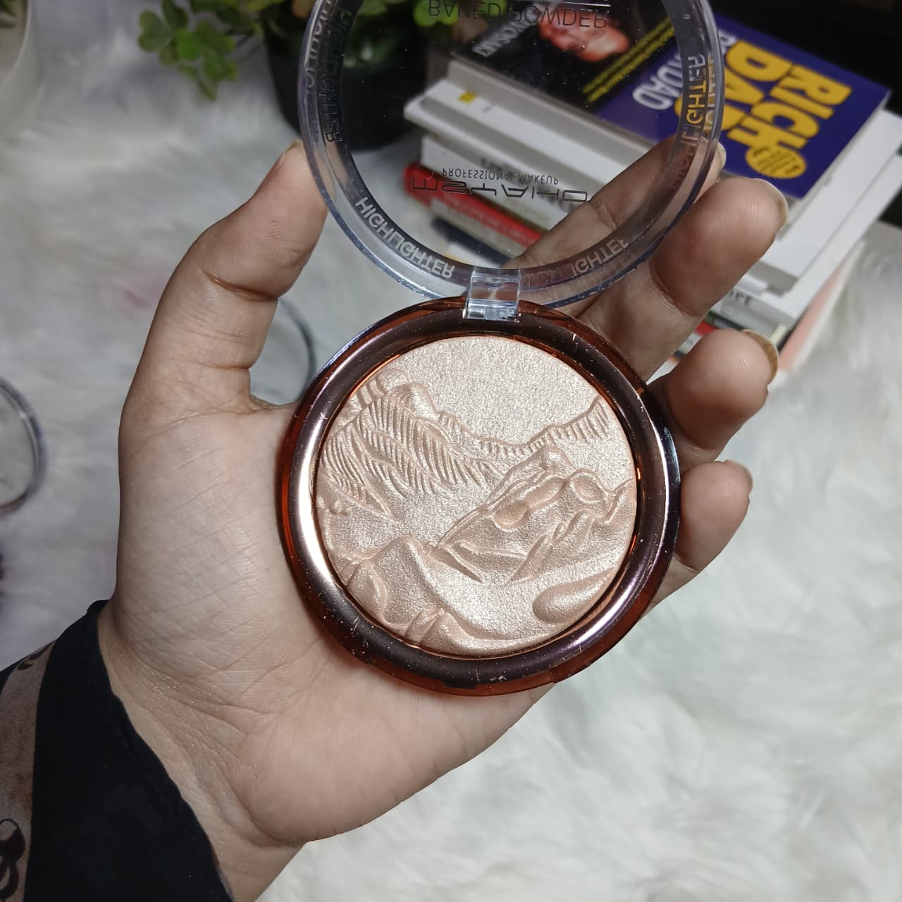 Baked Glow Highlighter Blush Powder Palette