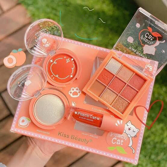 Kiss Beauty Peach Cat Makeup Set