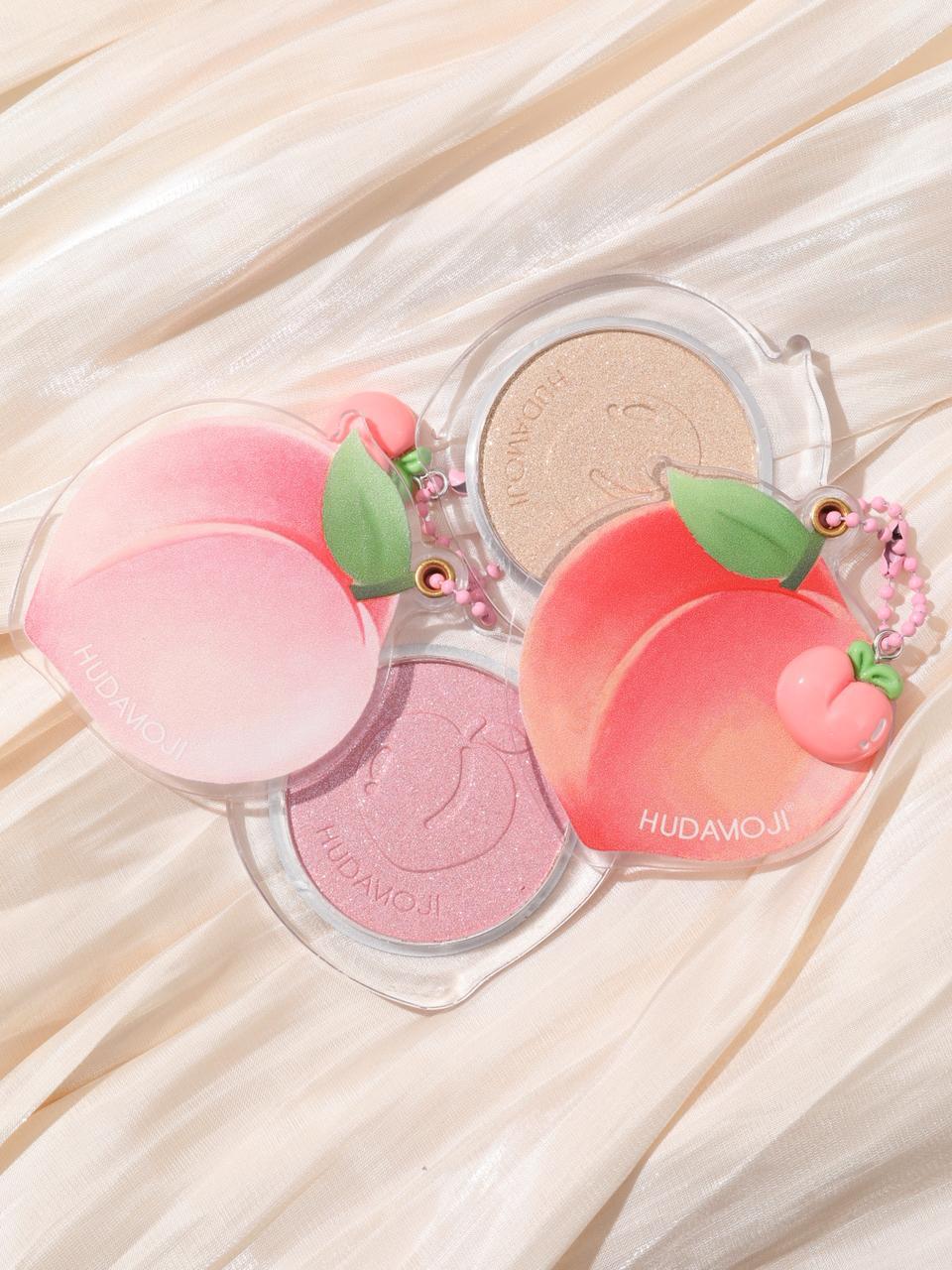 Hudamoji Peach Highlighter Keychain