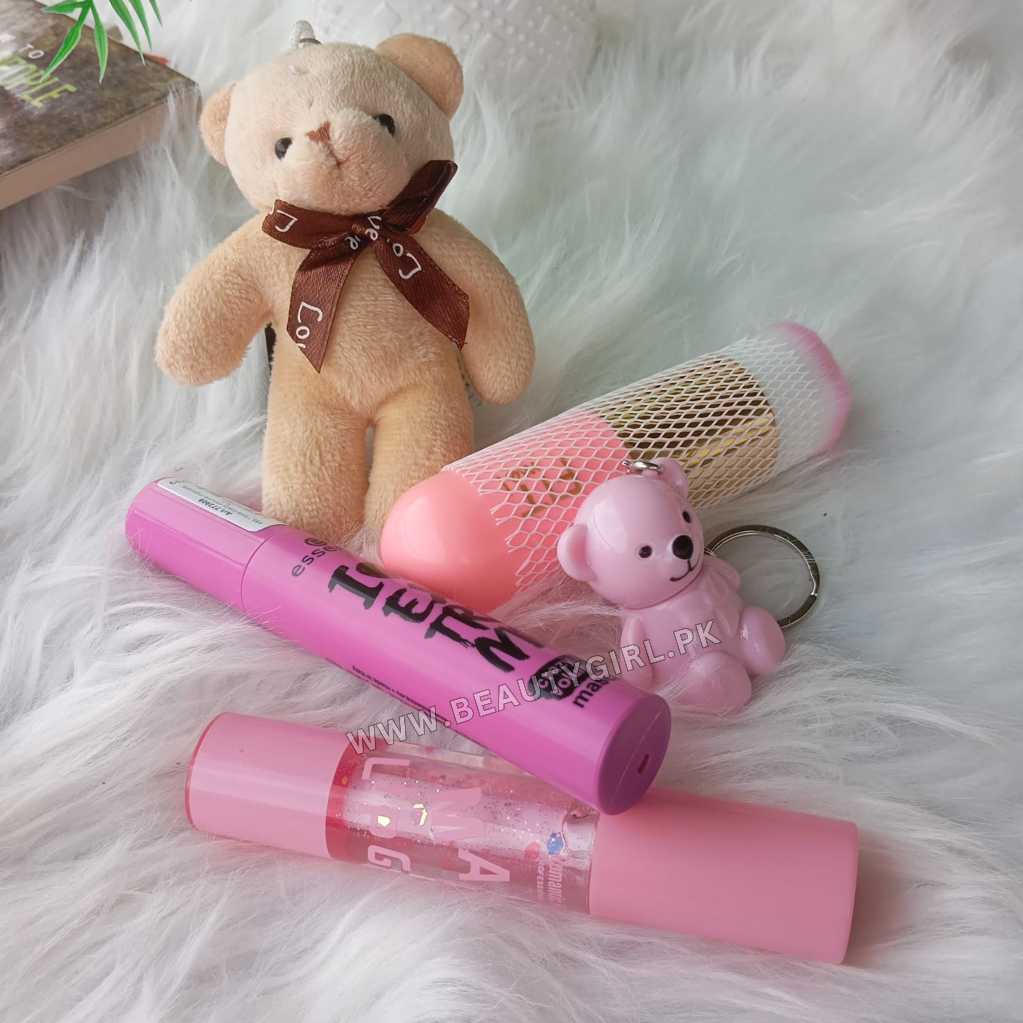 So Pretty Pink Beauty Hamper for Her