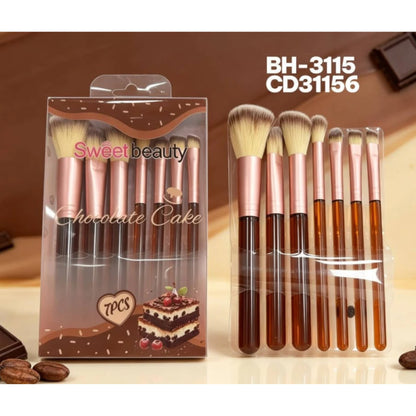Sweet Beauty Chocolate Cake 7-Piece Makeup Brush Set