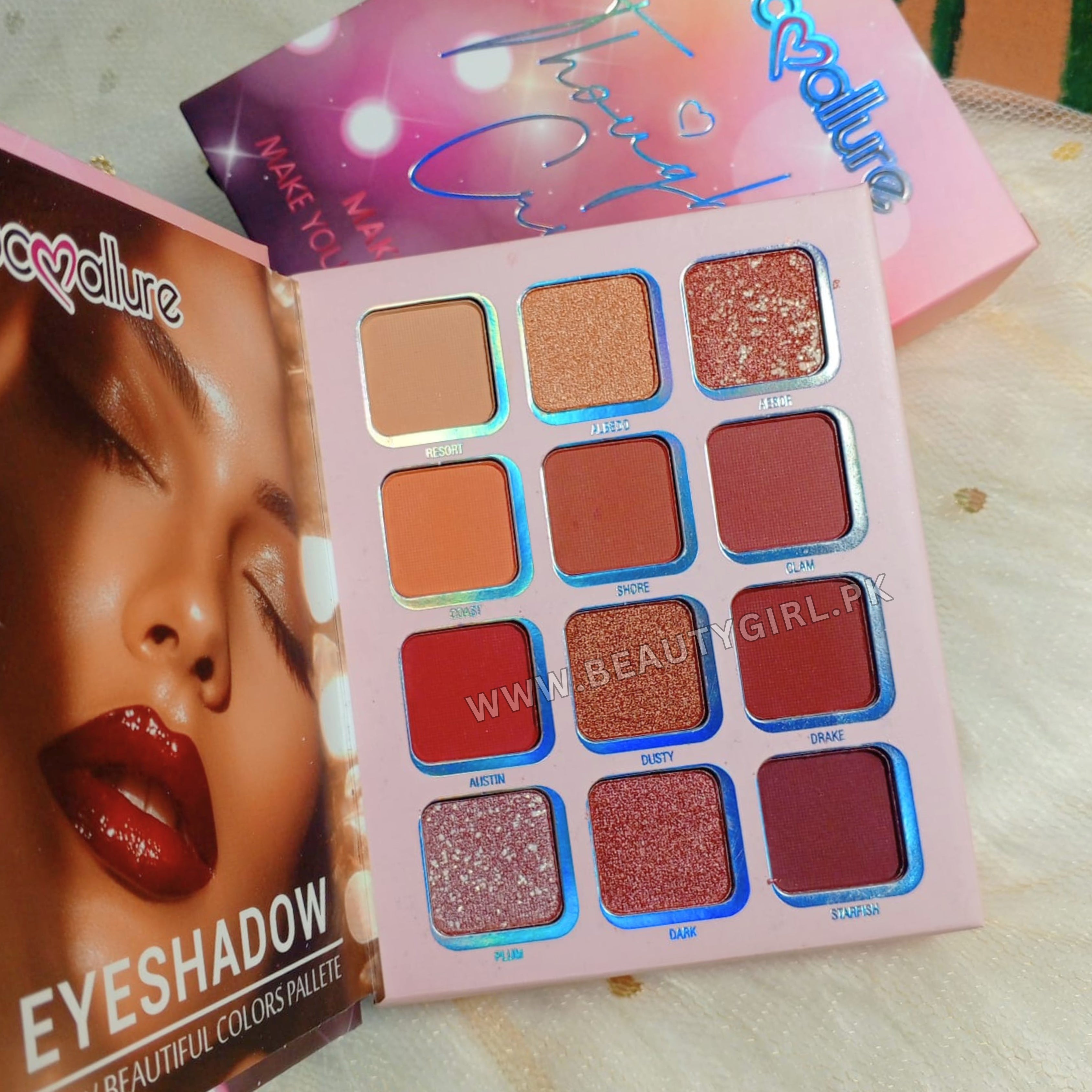 Mocallure Thoughts Crush Makeup Book Palette 5 Pages