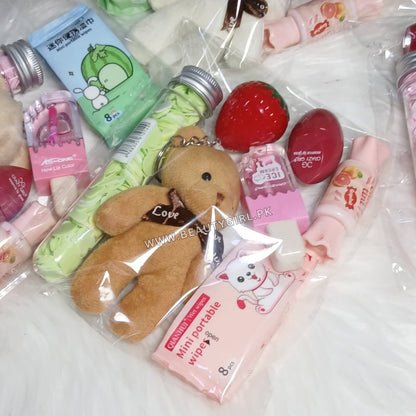 So Pretty Mini Beauty Gift Hamper for Your Princess