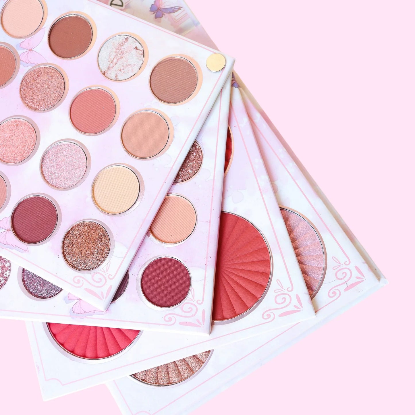 Mocallure You Are Free 3-in-1 Professional Makeup Set 4 Fold Eyeshadow Palette