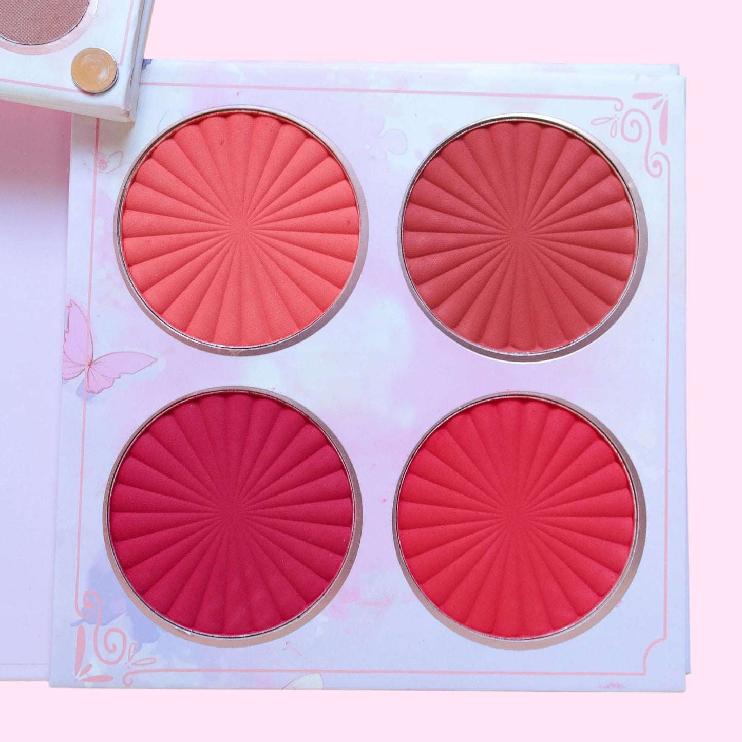 Mocallure You Are Free 3-in-1 Professional Makeup Set 4 Fold Eyeshadow Palette