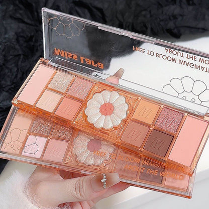 Miss Lara Cute Flower Soft Smooth Long-Lasting Eyeshadow Palette