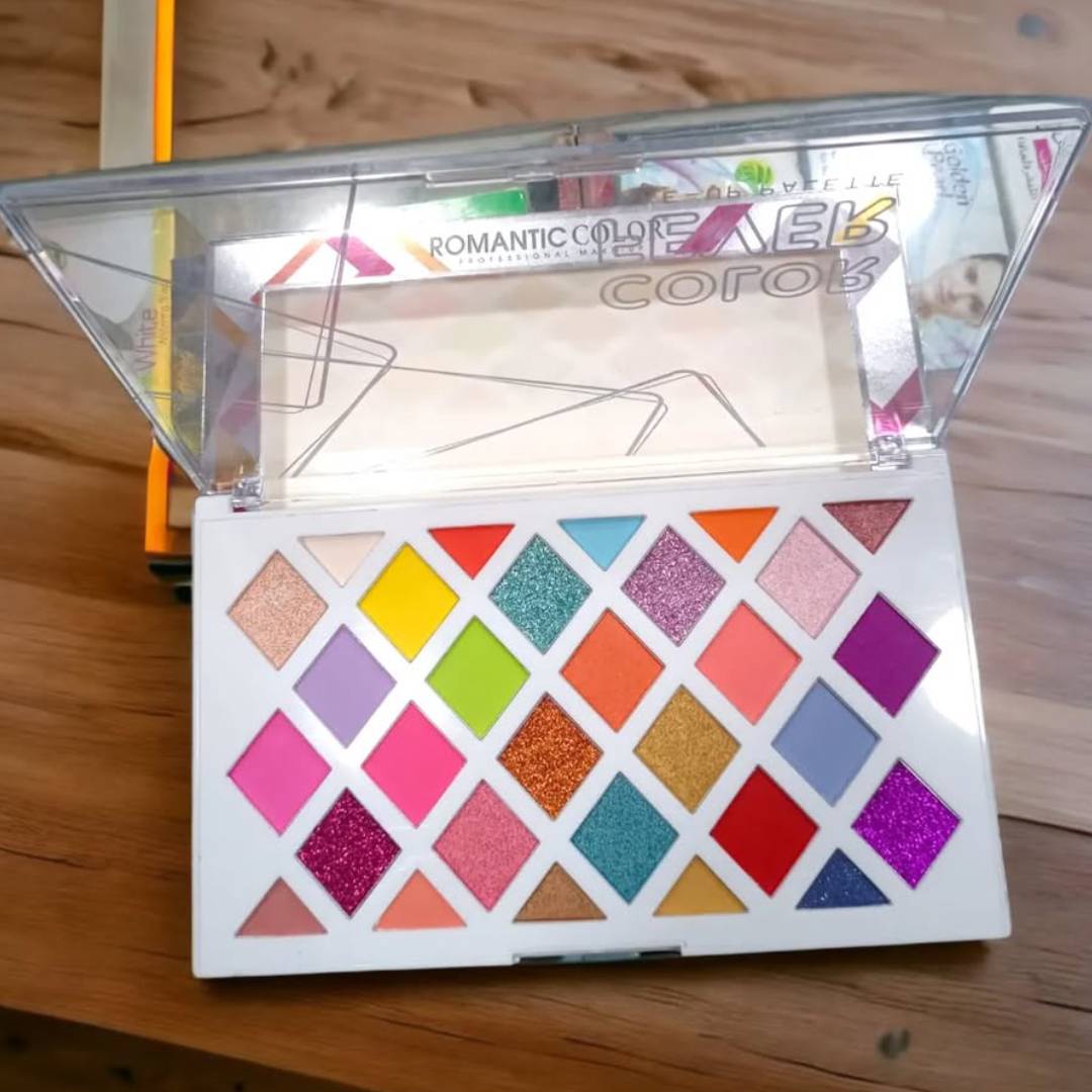 Romantic Color Color Fever 30 Color Eyeshadow Palette