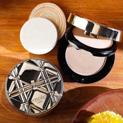 Emelie Super Blendable Super Stay Matte Waterproof Finish 2in1 Compact Powder