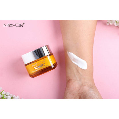 Me-On Vitamin C Glow Boosting Moisturizer