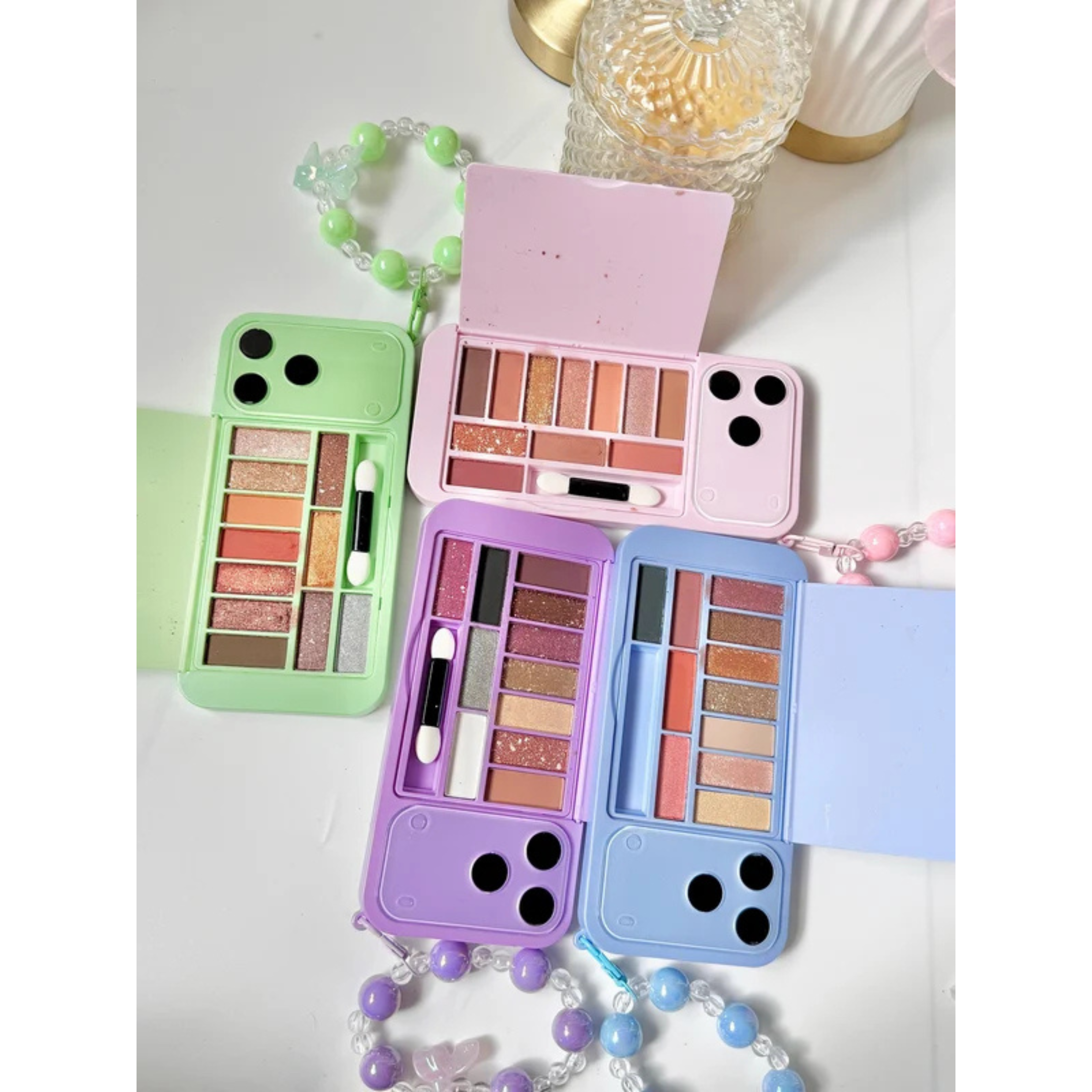 IPhone 17 Pro Max Style Eyeshadow Palette With Hand Band