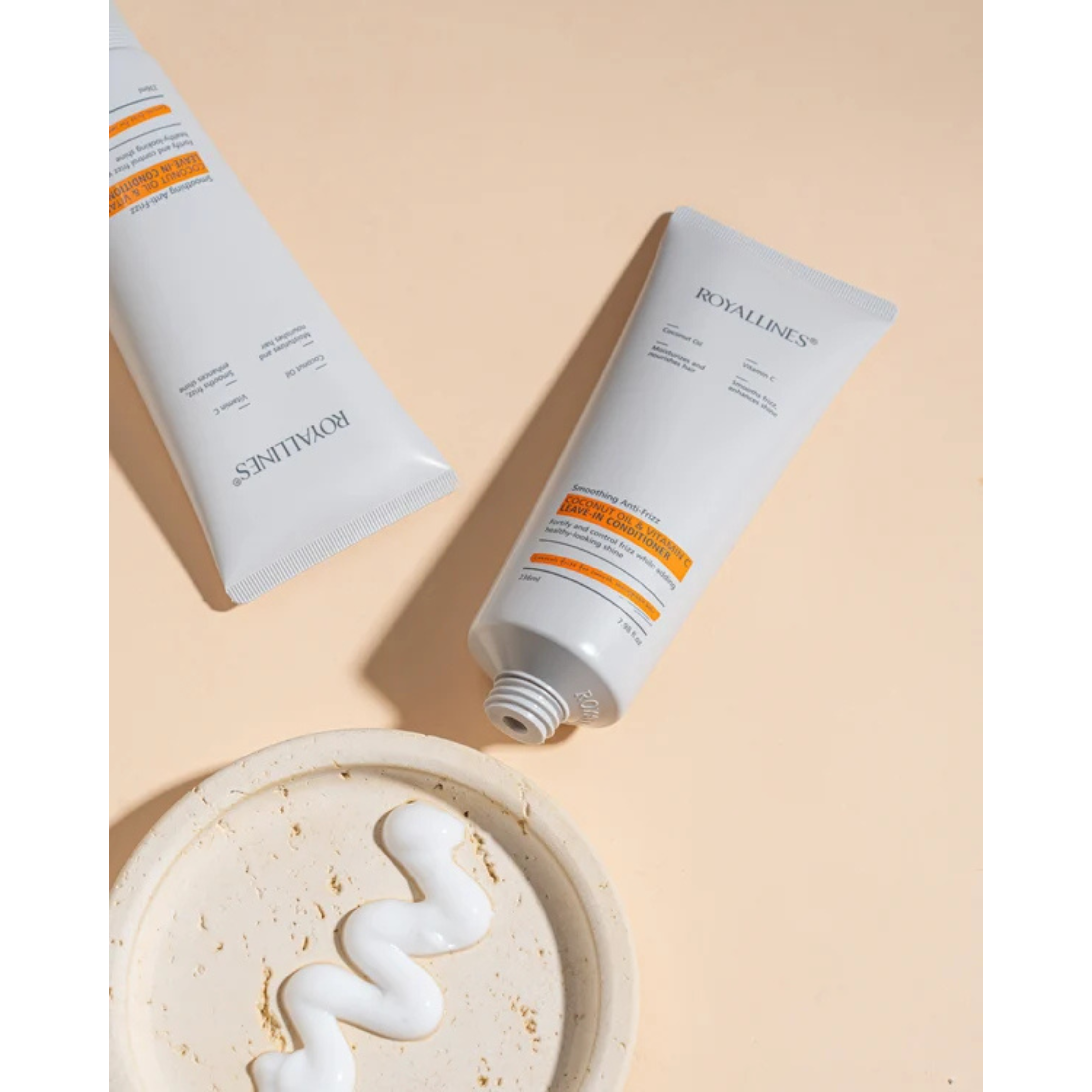 RoyallinesCoconut Oil & Vitamin C Smoothing Anti-frizz Leave-In Conditioner