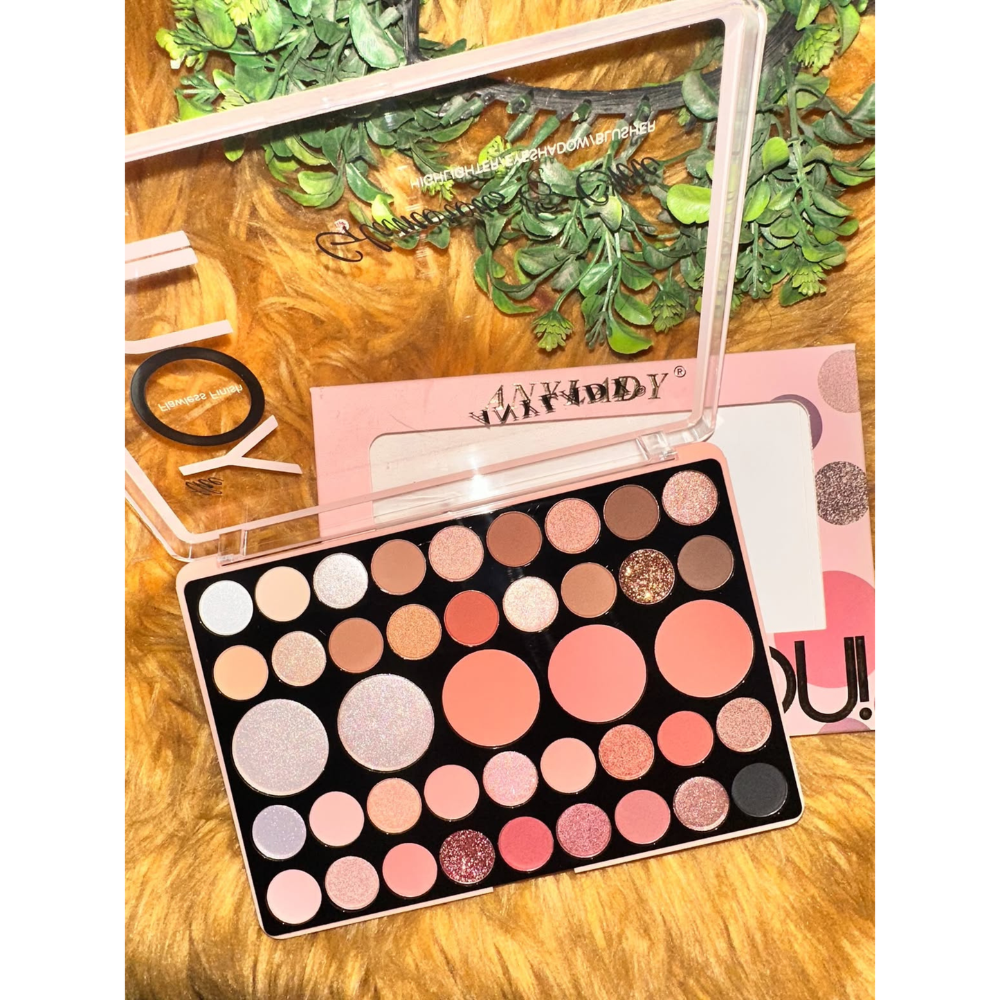 Any Lady Glamorous And Chic 41 Color Palette