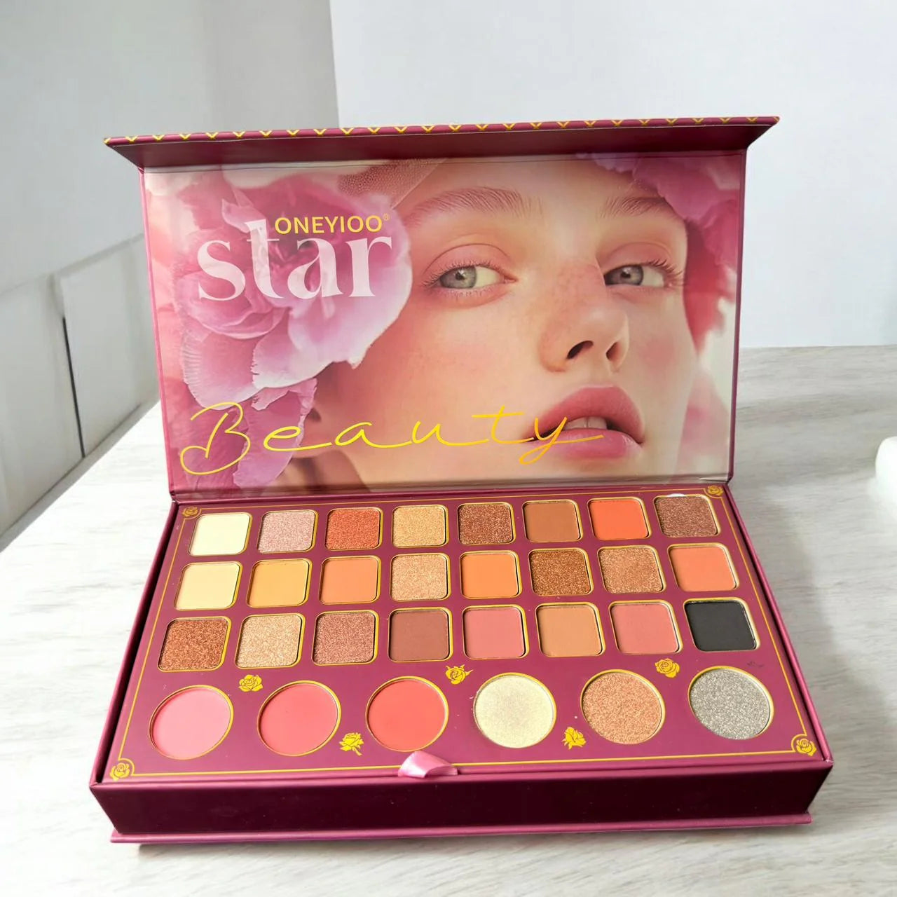 Oneyioo Star Beauty All-in-One Makeup Kit