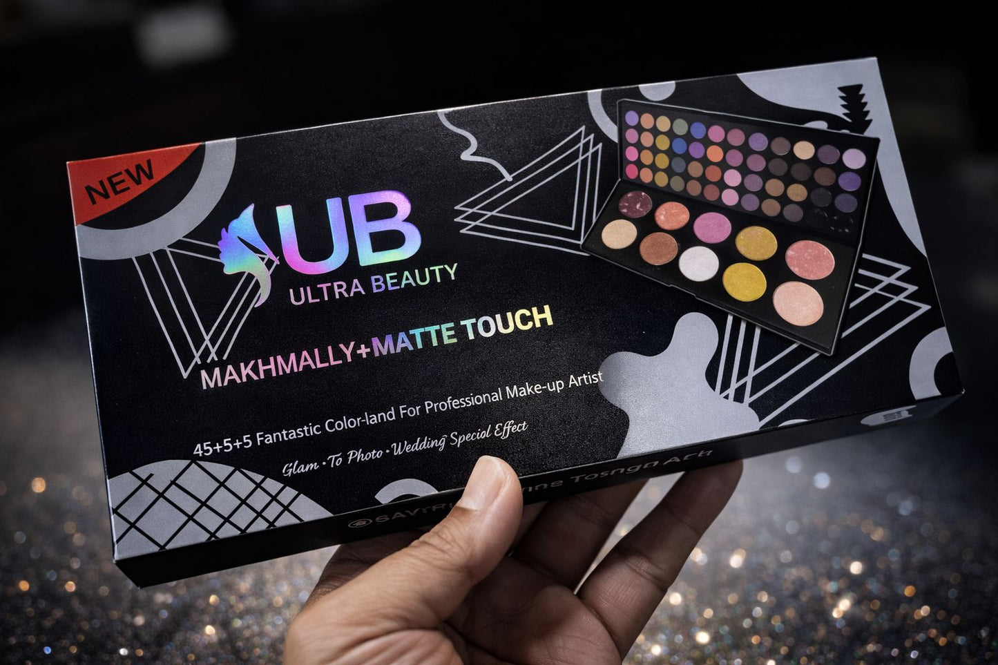 Ultra Beauty Makhmally + Matte Touch Eyeshadow & blucher Palette