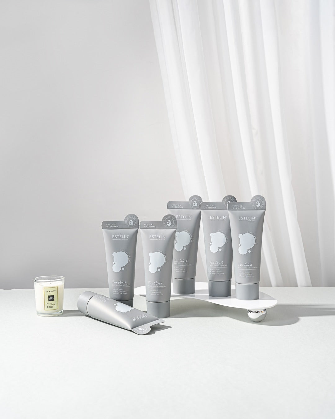 Estelin Black Charcoal And Salicylic Acid Face Wash