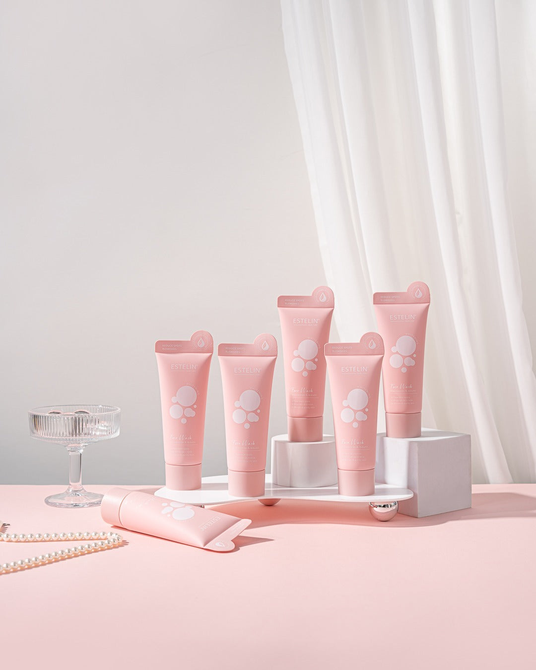 Estelin Niacinamide And Arbutin Face Wash