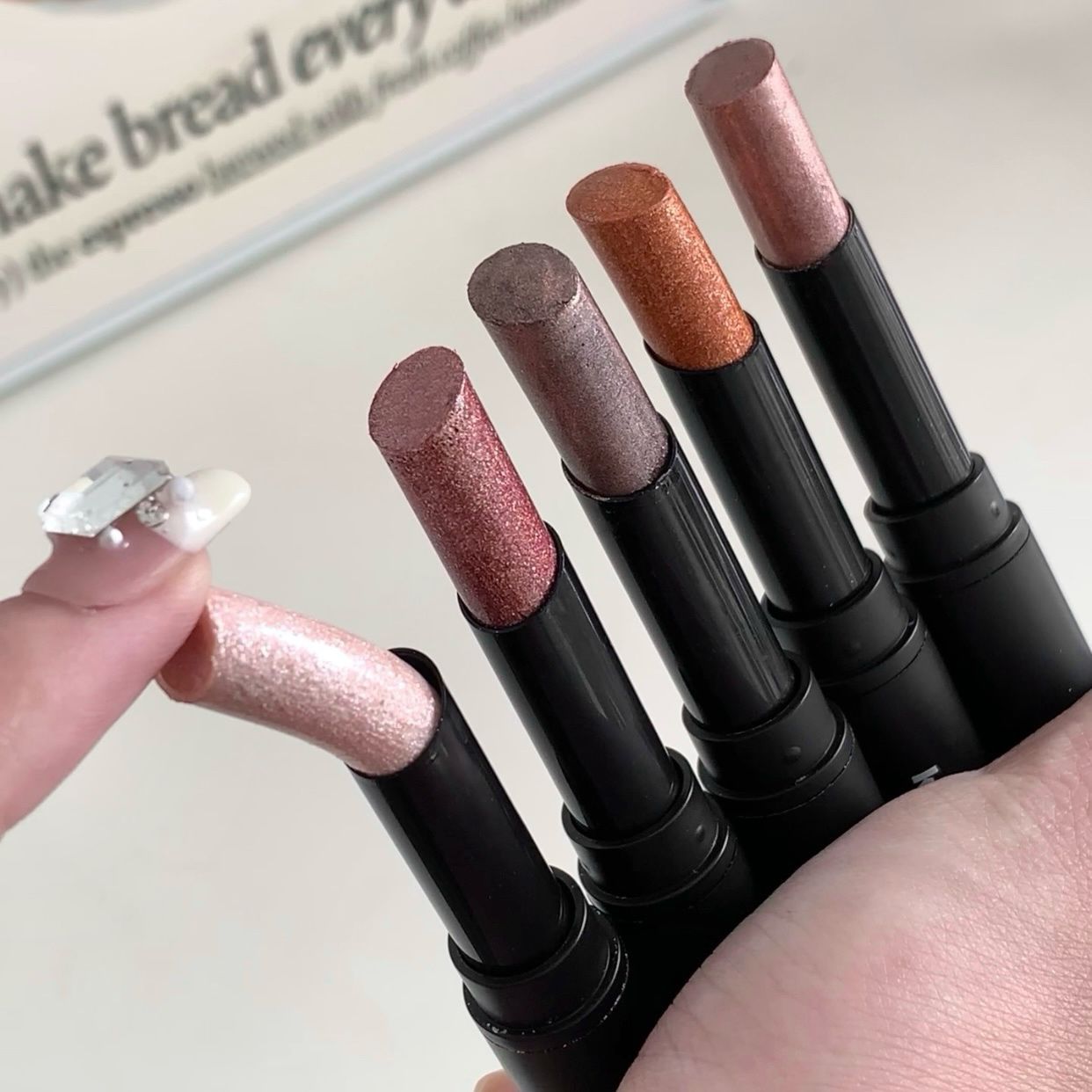 Quick Glam Easy Looks Glamour Deal