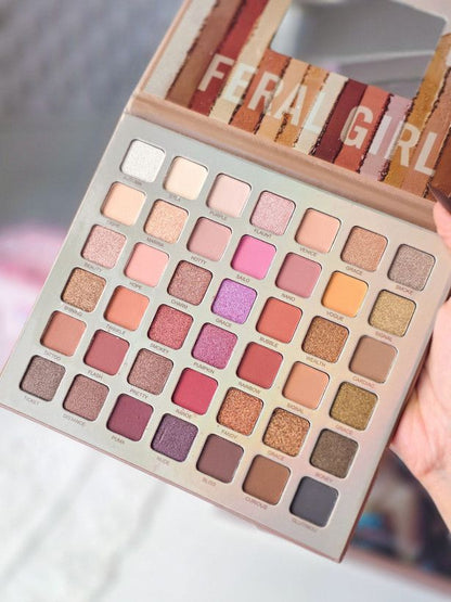 Igoodco Magic 42 Colors Eyeshadow Palette