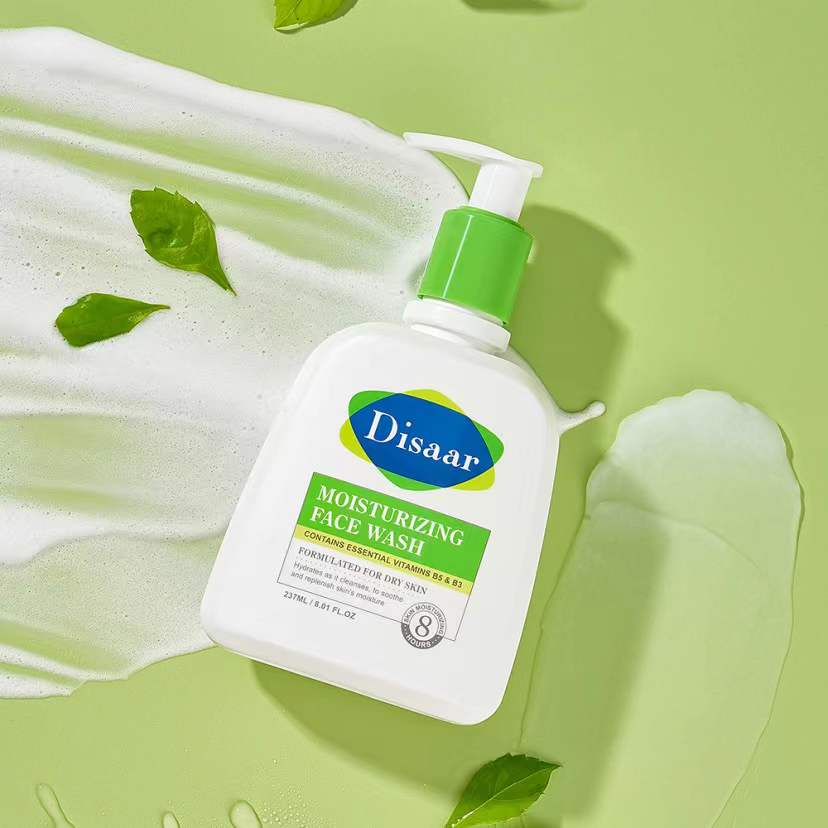 Disaar Moisturizing Face Wash