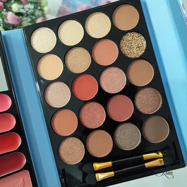 AnyLady The Dreamy Unicorn Eyeshadow Palette