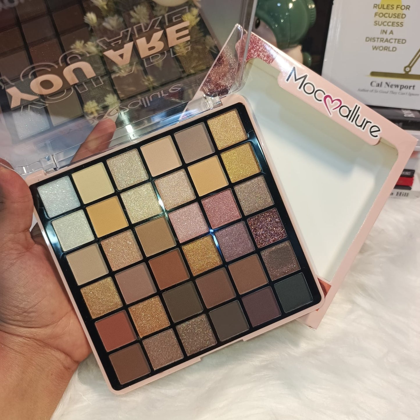 Mocallure 36 Color You Are Beautiful Eyeshadow Palette 30 Shimmer & Nude Shades