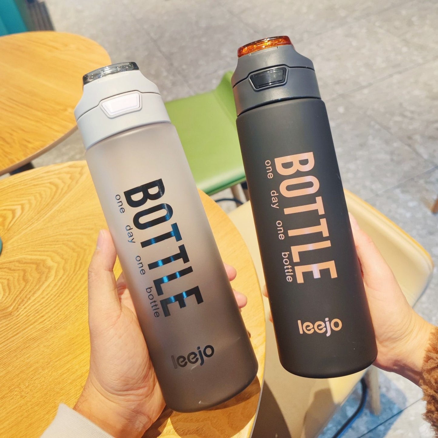 Leejo Travel Sports Water Bottle with Leak-Proof Time Marking Temperature 1000ml