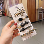 5Pcs Black And White Beads Flower And Bear Hair Clip Card