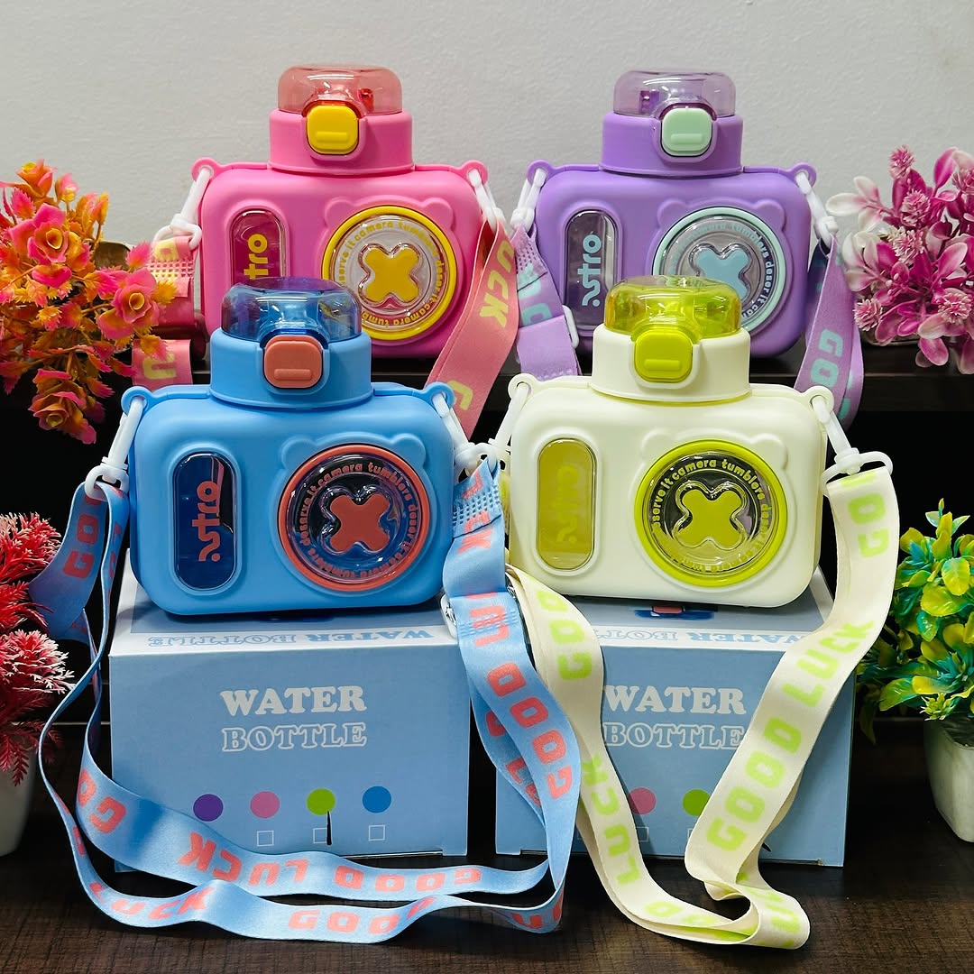 Cute Portable Camera Water Bottle 600ml