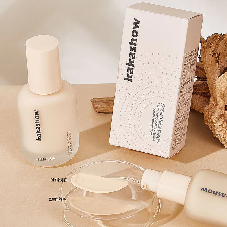 Kaka Show Light Mist Flawless Daily Wear Foundation
