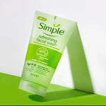 Simple Refreshing Facial Wash Smooth And Healthy Looking Skin Vitamin B5+E Pro Amino Acids Kind To Skin 150ml