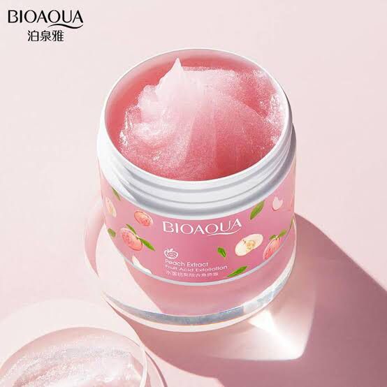 Bioaqua Peach Exfoliation Scrub Gel