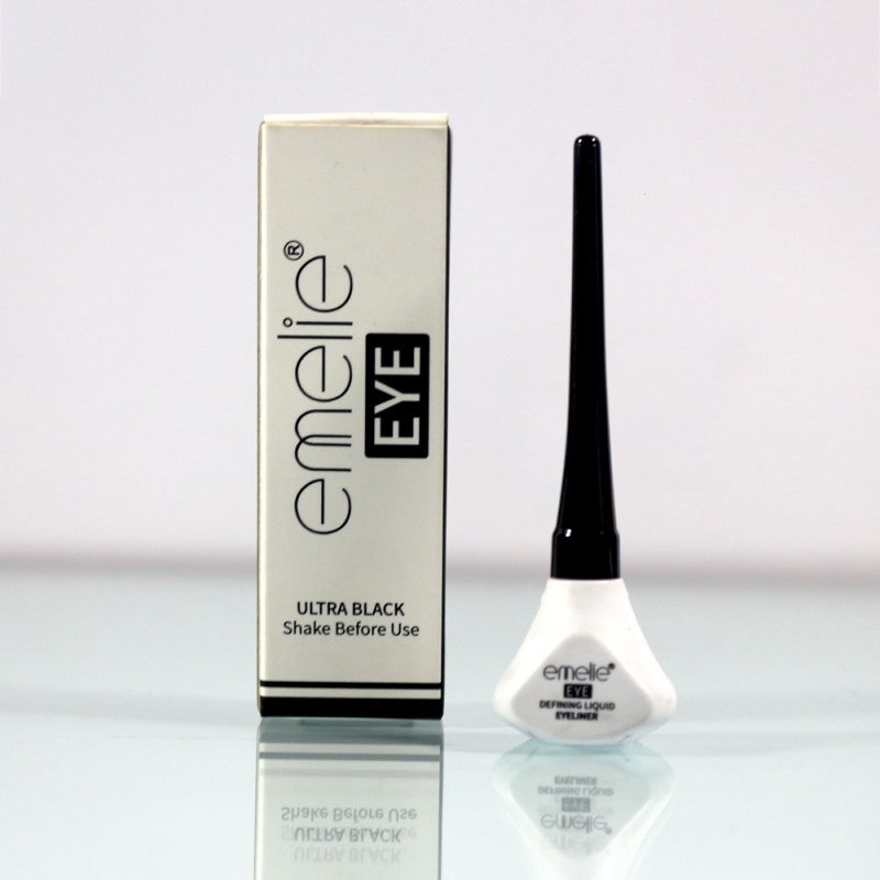 Emelie Defining Liquid Eyeliner